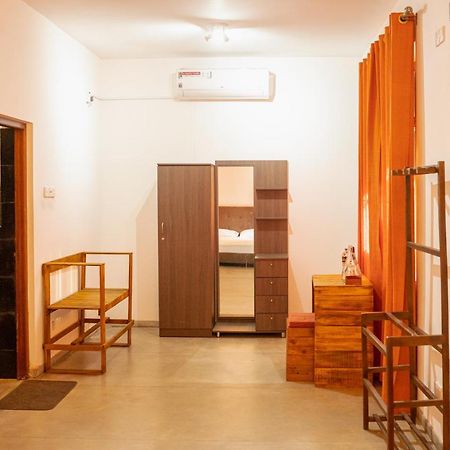 Battaramulla Boutique Villa スリ・ジャヤワルダナプラ・コッテ エクステリア 写真
