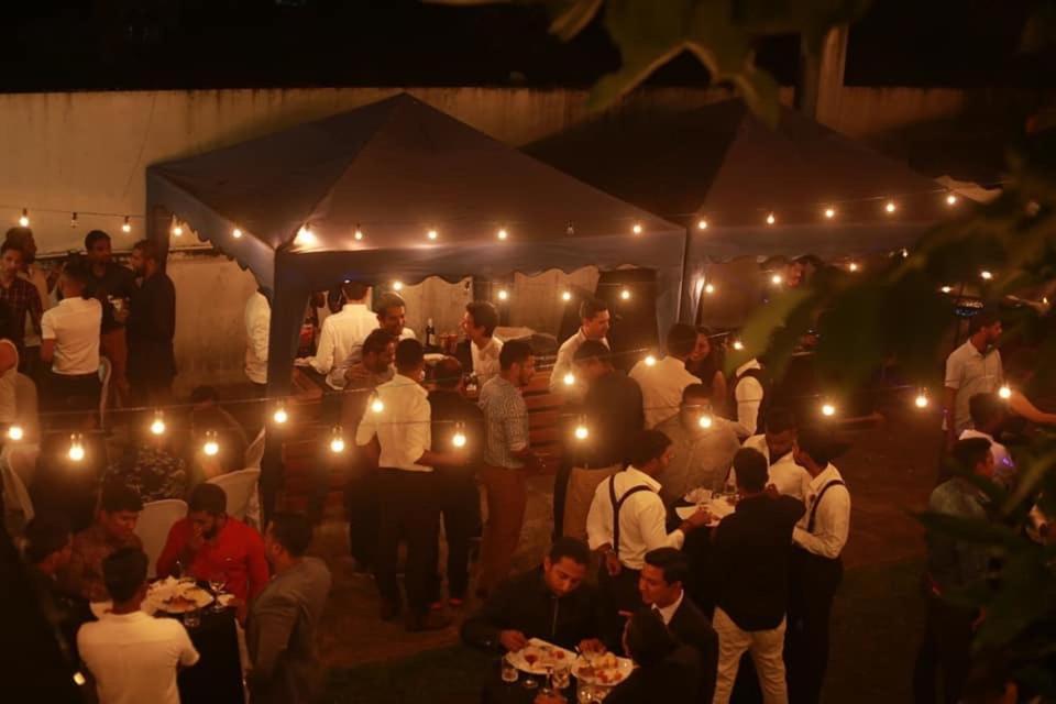 Battaramulla Boutique Villa スリ・ジャヤワルダナプラ・コッテ エクステリア 写真